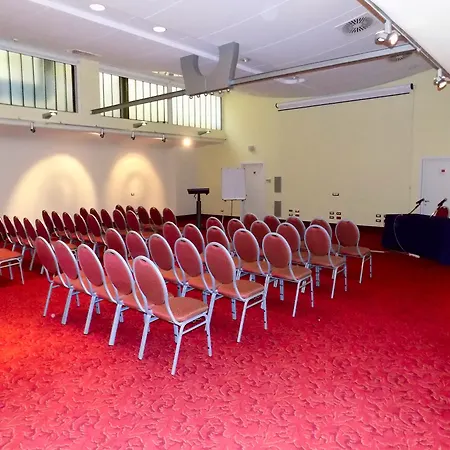 Hotell Jr Oriente 4*