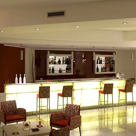 Hotell Jr Oriente 4*