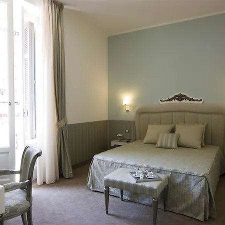 Jr Oriente Hotell Bari