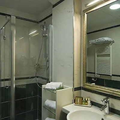 Jr Oriente 4* 바리